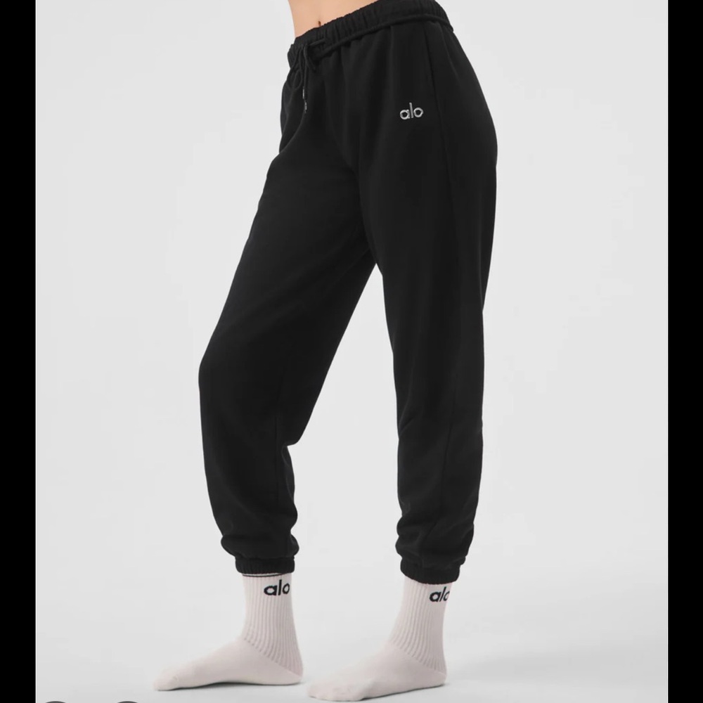 ALO Yoga accolade Black Jogger Pants XS excellent condition worn once
